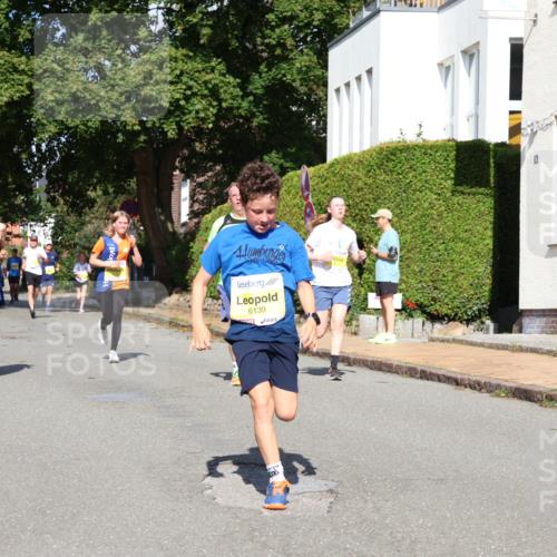 25.08.2024 - 20. Blankeneser Heldenlauf Strokosch-Dieckow http://msf.ph/oto/6868639 25.08.2024 10:30:00 Ziel 6003, 6134, 6138, 6139, 6321, 6358, 6421 meine-sportfotos.de