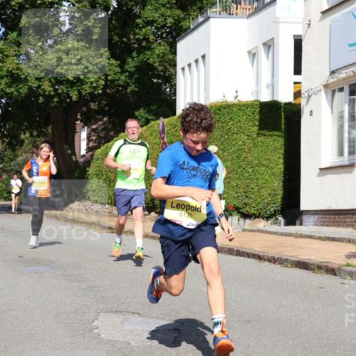 25.08.2024 - 20. Blankeneser Heldenlauf Strokosch-Dieckow http://msf.ph/oto/6868647 25.08.2024 10:30:01 Ziel 6003, 6134, 6138, 6139, 6321, 6358, 6421 meine-sportfotos.de