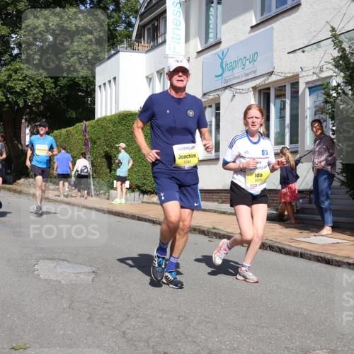25.08.2024 - 20. Blankeneser Heldenlauf Strokosch-Dieckow http://msf.ph/oto/6868850 25.08.2024 10:30:13 Ziel 6055, 6058, 6239, 6326, 6327, 6328, 6329, 6330, 6344, 6345, 6352, 6353, 6421 meine-sportfotos.de