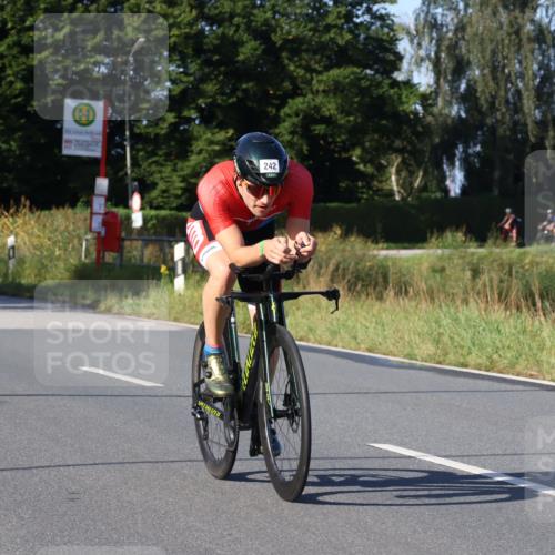 25.08.2024 - Elbe Triathlon Hamburg Fuchs,  Jonas http://msf.ph/oto/6868928 25.08.2024 09:31:33 Radfahren 125, 351, 223, 242, 173 meine-sportfotos.de
