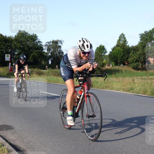 25.08.2024 - Elbe Triathlon Hamburg Fuchs,  Jonas http://msf.ph/oto/6869123 25.08.2024 09:31:52 Radfahren 219, 350, 124, 147, 133, 469, 175, 321, 356, 139 meine-sportfotos.de