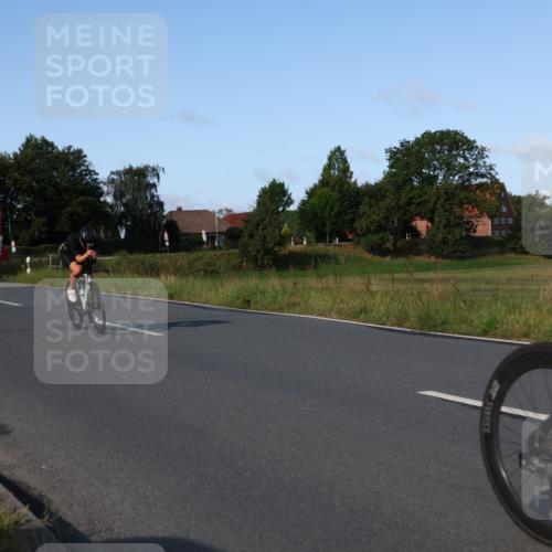 25.08.2024 - Elbe Triathlon Hamburg Fuchs,  Jonas http://msf.ph/oto/6869140 25.08.2024 09:31:52 Radfahren 219, 350, 124, 147, 133, 469, 175, 321, 356, 139 meine-sportfotos.de