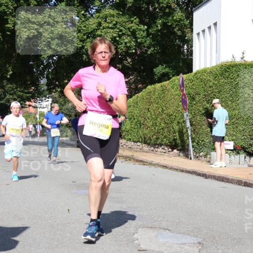 25.08.2024 - 20. Blankeneser Heldenlauf Strokosch-Dieckow http://msf.ph/oto/6869184 25.08.2024 10:30:32 Ziel 6095, 6130, 6163, 6349, 6438, 6444, 6474 meine-sportfotos.de