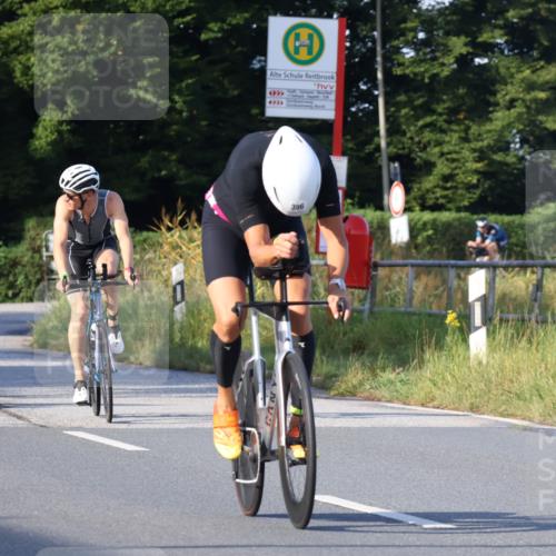 25.08.2024 - Elbe Triathlon Hamburg Fuchs,  Jonas http://msf.ph/oto/6869201 25.08.2024 09:32:00 Radfahren 175, 321, 356, 139, 396, 229, 423, 206, 345 meine-sportfotos.de