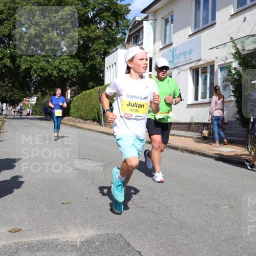 25.08.2024 - 20. Blankeneser Heldenlauf Strokosch-Dieckow http://msf.ph/oto/6869260 25.08.2024 10:30:35 Ziel 6130, 6315, 6349, 6438, 6444, 6474 meine-sportfotos.de