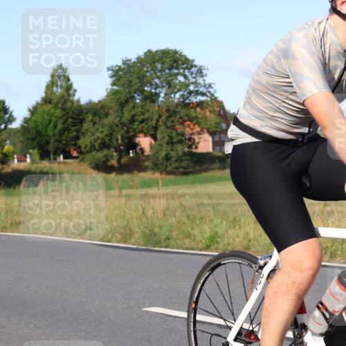 25.08.2024 - Elbe Triathlon Hamburg Fuchs,  Jonas http://msf.ph/oto/6869274 25.08.2024 09:32:05 Radfahren 396, 229, 423, 206, 345, 391 meine-sportfotos.de