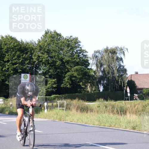 25.08.2024 - Elbe Triathlon Hamburg Fuchs,  Jonas http://msf.ph/oto/6869285 25.08.2024 09:32:06 Radfahren 396, 229, 423, 206, 345, 391 meine-sportfotos.de