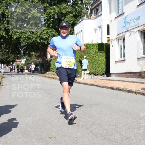 25.08.2024 - 20. Blankeneser Heldenlauf Strokosch-Dieckow http://msf.ph/oto/6869363 25.08.2024 10:30:45 Ziel 6315, 6339, 6364, 6516 meine-sportfotos.de