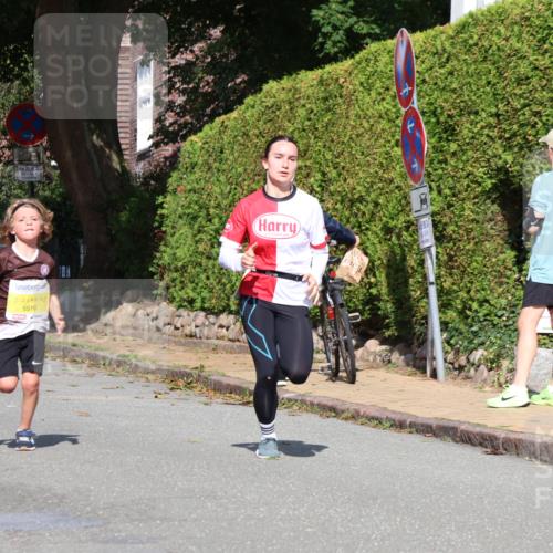 25.08.2024 - 20. Blankeneser Heldenlauf Strokosch-Dieckow http://msf.ph/oto/6869434 25.08.2024 10:30:48 Ziel 6315, 6339, 6364, 6516 meine-sportfotos.de