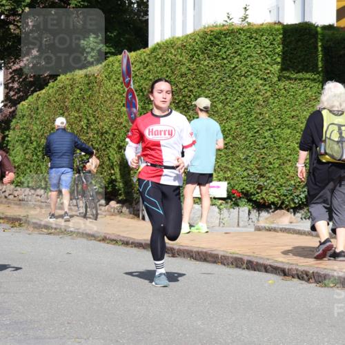 25.08.2024 - 20. Blankeneser Heldenlauf Strokosch-Dieckow http://msf.ph/oto/6869450 25.08.2024 10:30:49 Ziel 6290, 6339, 6364, 6400, 6401, 6516 meine-sportfotos.de