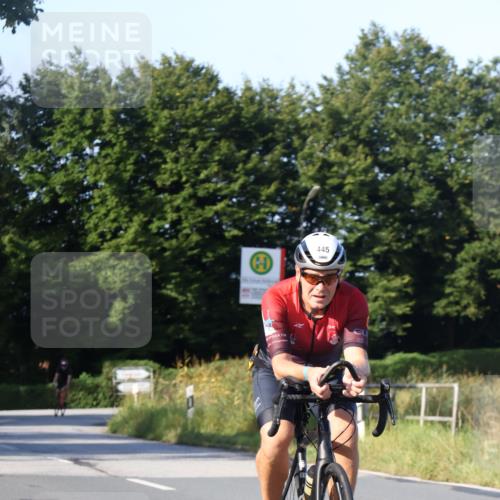25.08.2024 - Elbe Triathlon Hamburg Fuchs,  Jonas http://msf.ph/oto/6869507 25.08.2024 09:32:35 Radfahren 127, 118, 164, 445 meine-sportfotos.de