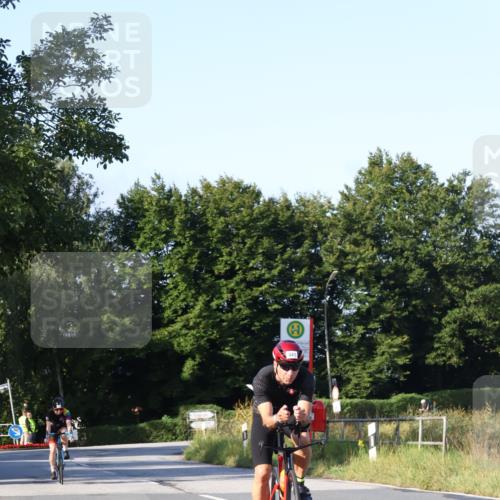 25.08.2024 - Elbe Triathlon Hamburg Fuchs,  Jonas http://msf.ph/oto/6869555 25.08.2024 09:32:42 Radfahren 441, 177 meine-sportfotos.de