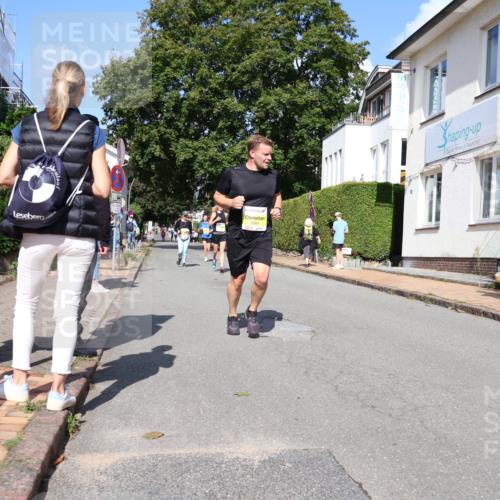 25.08.2024 - 20. Blankeneser Heldenlauf Strokosch-Dieckow http://msf.ph/oto/6869562 25.08.2024 10:30:55 Ziel 6271, 6290, 6364, 6400, 6401 meine-sportfotos.de