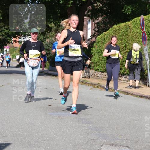 25.08.2024 - 20. Blankeneser Heldenlauf Strokosch-Dieckow http://msf.ph/oto/6869596 25.08.2024 10:30:56 Ziel 6271, 6290, 6364, 6400, 6401 meine-sportfotos.de