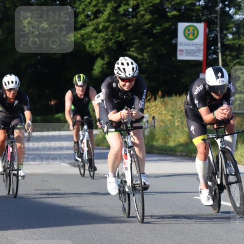 25.08.2024 - Elbe Triathlon Hamburg Fuchs,  Jonas http://msf.ph/oto/6869654 25.08.2024 09:32:53 Radfahren 274, 144, 146, 393 meine-sportfotos.de
