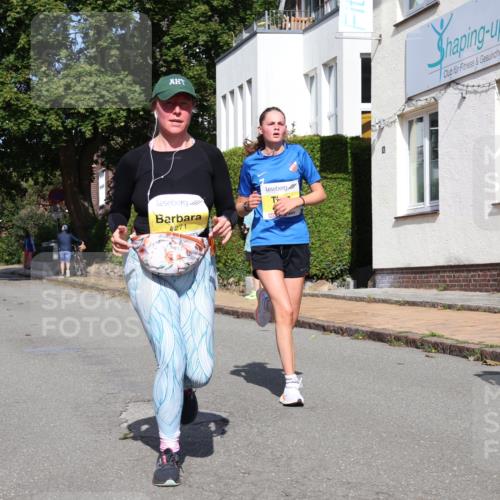 25.08.2024 - 20. Blankeneser Heldenlauf Strokosch-Dieckow http://msf.ph/oto/6869682 25.08.2024 10:31:00 Ziel 6271, 6290, 6364, 6400, 6401 meine-sportfotos.de