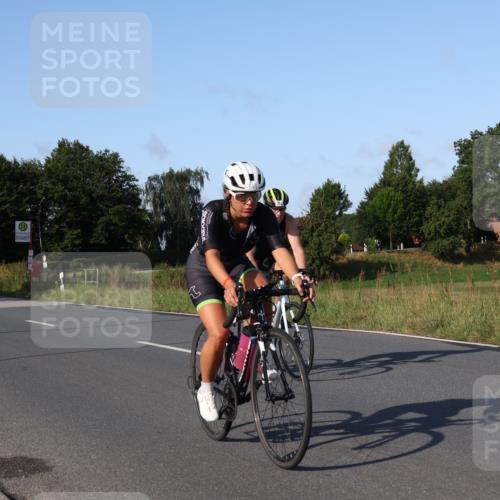 25.08.2024 - Elbe Triathlon Hamburg Fuchs,  Jonas http://msf.ph/oto/6869700 25.08.2024 09:32:55 Radfahren 274, 144, 146, 393, 382 meine-sportfotos.de