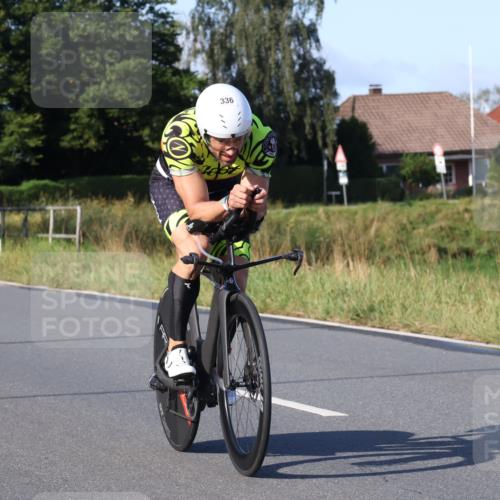 25.08.2024 - Elbe Triathlon Hamburg Fuchs,  Jonas http://msf.ph/oto/6869760 25.08.2024 09:33:08 Radfahren 336 meine-sportfotos.de