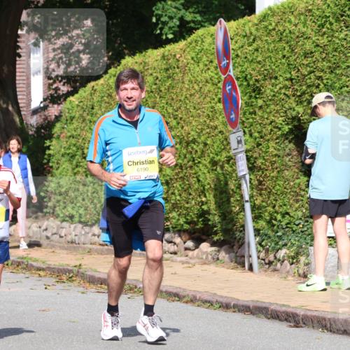25.08.2024 - 20. Blankeneser Heldenlauf Strokosch-Dieckow http://msf.ph/oto/6869777 25.08.2024 10:31:15 Ziel 6067, 6177, 6189, 6190, 6490 meine-sportfotos.de