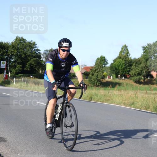 25.08.2024 - Elbe Triathlon Hamburg Fuchs,  Jonas http://msf.ph/oto/6869804 25.08.2024 09:33:17 Radfahren 331, 172, 313 meine-sportfotos.de
