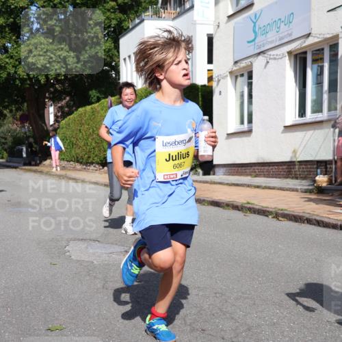 25.08.2024 - 20. Blankeneser Heldenlauf Strokosch-Dieckow http://msf.ph/oto/6869848 25.08.2024 10:31:18 Ziel 6067, 6082, 6177, 6189, 6190, 6490 meine-sportfotos.de