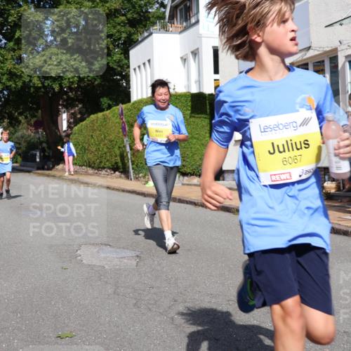 25.08.2024 - 20. Blankeneser Heldenlauf Strokosch-Dieckow http://msf.ph/oto/6869859 25.08.2024 10:31:19 Ziel 6067, 6082, 6177, 6189, 6190, 6247, 6338, 6490 meine-sportfotos.de