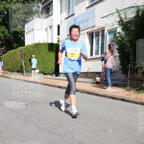 25.08.2024 - 20. Blankeneser Heldenlauf Strokosch-Dieckow http://msf.ph/oto/6869876 25.08.2024 10:31:19 Ziel 6067, 6082, 6177, 6189, 6190, 6247, 6338, 6490 meine-sportfotos.de