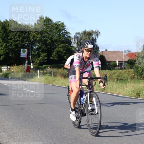 25.08.2024 - Elbe Triathlon Hamburg Fuchs,  Jonas http://msf.ph/oto/6869888 25.08.2024 09:33:26 Radfahren 172, 313, 108, 364, 486, 353 meine-sportfotos.de