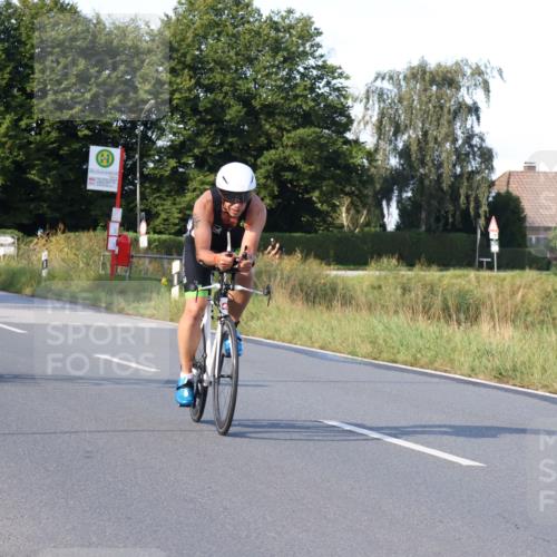 25.08.2024 - Elbe Triathlon Hamburg Fuchs,  Jonas http://msf.ph/oto/6870103 25.08.2024 09:33:43 Radfahren 181, 316, 326, 156, 126, 228, 352 meine-sportfotos.de