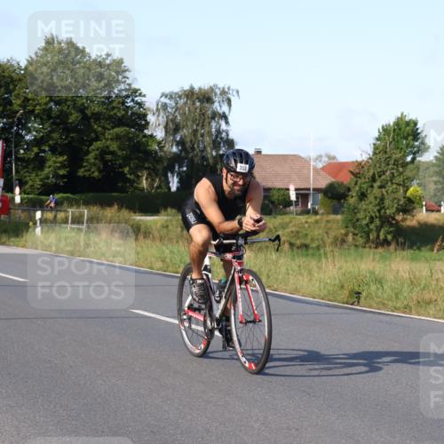25.08.2024 - Elbe Triathlon Hamburg Fuchs,  Jonas http://msf.ph/oto/6870175 25.08.2024 09:33:47 Radfahren 316, 326, 156, 126, 228, 352, 1851, 234, 53 meine-sportfotos.de