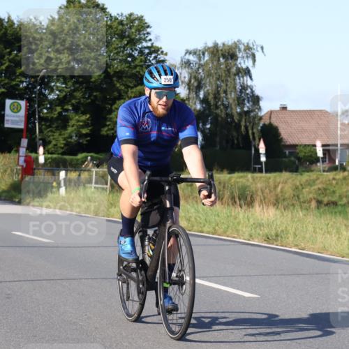 25.08.2024 - Elbe Triathlon Hamburg Fuchs,  Jonas http://msf.ph/oto/6870311 25.08.2024 09:33:57 Radfahren 1851, 234, 53, 256 meine-sportfotos.de