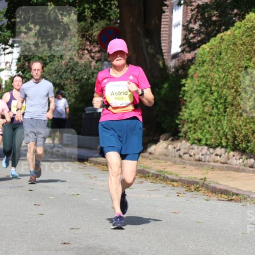 25.08.2024 - 20. Blankeneser Heldenlauf Strokosch-Dieckow http://msf.ph/oto/6870356 25.08.2024 10:31:49 Ziel 6039, 6098, 6274, 6275, 6324, 6524, 6525 meine-sportfotos.de