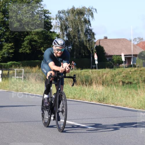25.08.2024 - Elbe Triathlon Hamburg Fuchs,  Jonas http://msf.ph/oto/6870372 25.08.2024 09:34:06 Radfahren 245, 314, 159 meine-sportfotos.de