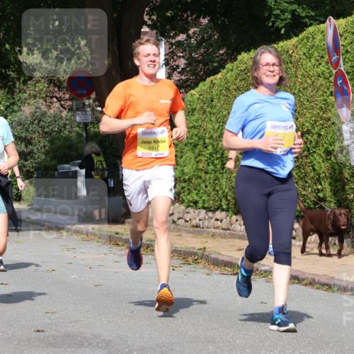 25.08.2024 - 20. Blankeneser Heldenlauf Strokosch-Dieckow http://msf.ph/oto/6870641 25.08.2024 10:32:22 Ziel 6086, 6146, 6186, 6201, 6253, 6254, 6317, 6464 meine-sportfotos.de