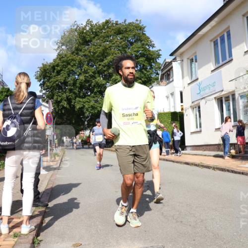25.08.2024 - 20. Blankeneser Heldenlauf Strokosch-Dieckow http://msf.ph/oto/6870730 25.08.2024 10:32:26 Ziel 6086, 6146, 6201, 6253, 6254, 6317, 6464 meine-sportfotos.de