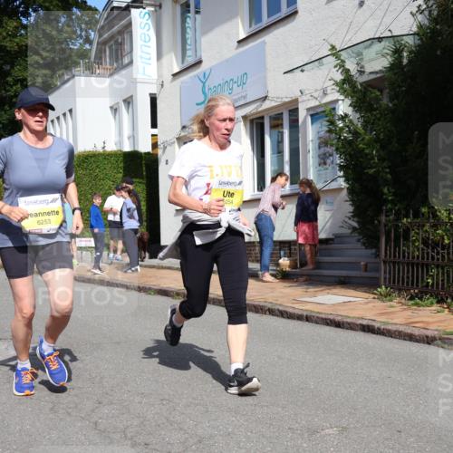 25.08.2024 - 20. Blankeneser Heldenlauf Strokosch-Dieckow http://msf.ph/oto/6870789 25.08.2024 10:32:28 Ziel 6086, 6115, 6146, 6201, 6253, 6254, 6464, 6533 meine-sportfotos.de