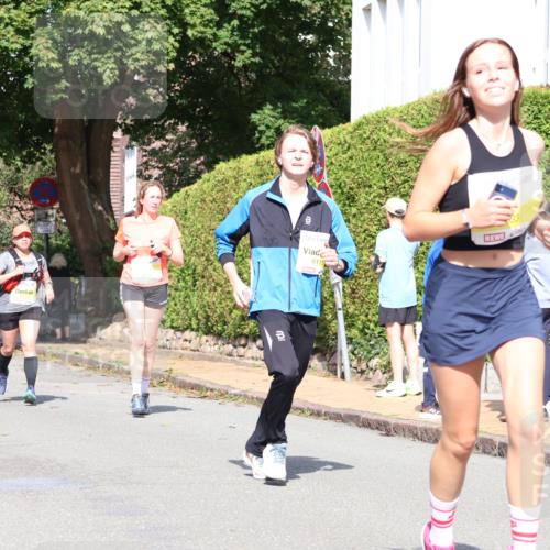 25.08.2024 - 20. Blankeneser Heldenlauf Strokosch-Dieckow http://msf.ph/oto/6871038 25.08.2024 10:32:36 Ziel 6115, 6201, 6231, 6533, 6534 meine-sportfotos.de