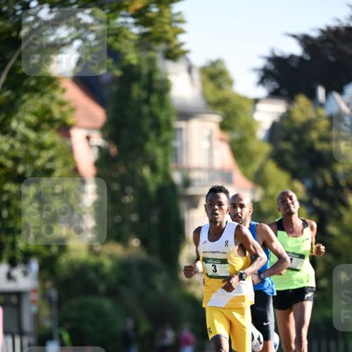 01.09.2024 - BARMER Alsterlauf Dr. Thomas Lammeyer http://msf.ph/oto/6886886 01.09.2024 09:16:22 Laufen 2 meine-sportfotos.de