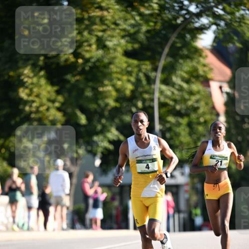01.09.2024 - BARMER Alsterlauf Dr. Thomas Lammeyer http://msf.ph/oto/6886936 01.09.2024 09:17:20 Laufen 2, 21, 10 meine-sportfotos.de