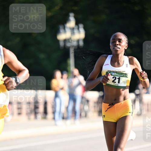 01.09.2024 - BARMER Alsterlauf Dr. Thomas Lammeyer http://msf.ph/oto/6886947 01.09.2024 09:17:22 Laufen 00, 10, 2, 35, 21 meine-sportfotos.de