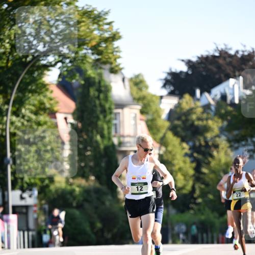 01.09.2024 - BARMER Alsterlauf Dr. Thomas Lammeyer http://msf.ph/oto/6886960 01.09.2024 09:17:38 Laufen 151, 12, 22 meine-sportfotos.de