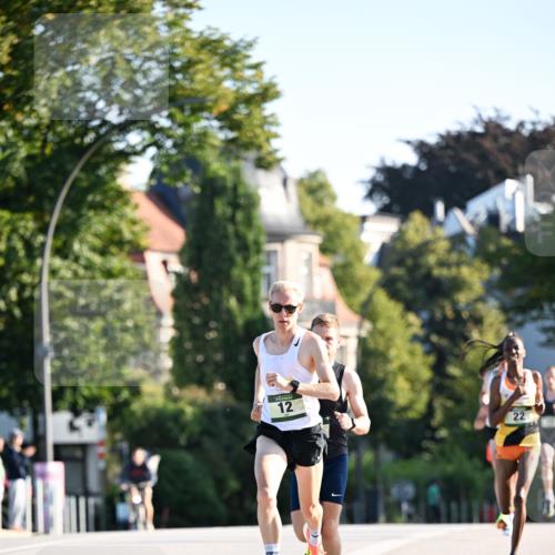 01.09.2024 - BARMER Alsterlauf Dr. Thomas Lammeyer http://msf.ph/oto/6886962 01.09.2024 09:17:39 Laufen 12 meine-sportfotos.de