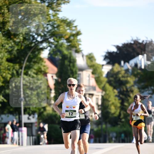01.09.2024 - BARMER Alsterlauf Dr. Thomas Lammeyer http://msf.ph/oto/6886965 01.09.2024 09:17:39 Laufen 12 meine-sportfotos.de