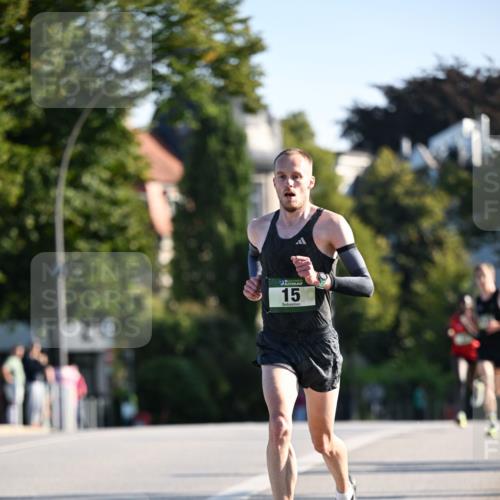 01.09.2024 - BARMER Alsterlauf Dr. Thomas Lammeyer http://msf.ph/oto/6886993 01.09.2024 09:17:44 Laufen 15 meine-sportfotos.de