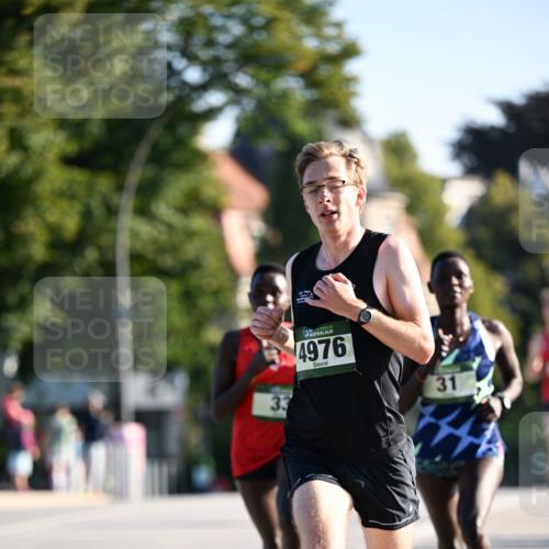 01.09.2024 - BARMER Alsterlauf Dr. Thomas Lammeyer http://msf.ph/oto/6887013 01.09.2024 09:17:49 Laufen 33, 4976, 31 meine-sportfotos.de