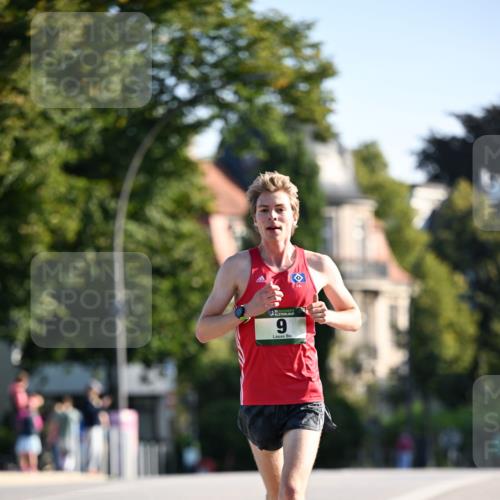 01.09.2024 - BARMER Alsterlauf Dr. Thomas Lammeyer http://msf.ph/oto/6887023 01.09.2024 09:17:51 Laufen 135, 9 meine-sportfotos.de