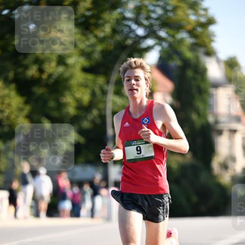 01.09.2024 - BARMER Alsterlauf Dr. Thomas Lammeyer http://msf.ph/oto/6887026 01.09.2024 09:17:52 Laufen 35, 9 meine-sportfotos.de