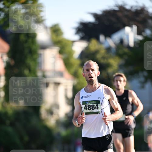 01.09.2024 - BARMER Alsterlauf Dr. Thomas Lammeyer http://msf.ph/oto/6887058 01.09.2024 09:18:12 Laufen 35, 4884 meine-sportfotos.de