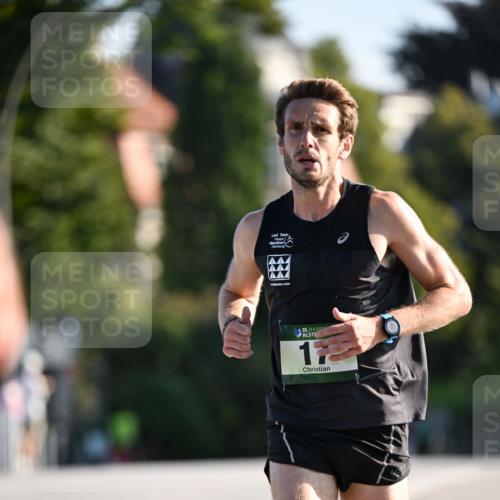 01.09.2024 - BARMER Alsterlauf Dr. Thomas Lammeyer http://msf.ph/oto/6887068 01.09.2024 09:18:13 Laufen 135, 17 meine-sportfotos.de