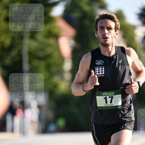 01.09.2024 - BARMER Alsterlauf Dr. Thomas Lammeyer http://msf.ph/oto/6887069 01.09.2024 09:18:14 Laufen 35, 17 meine-sportfotos.de